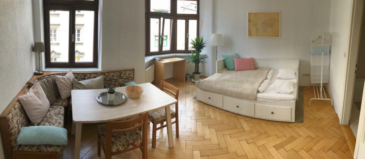 Apartments Im Herzen Von อินส์บรุค ภายนอก รูปภาพ